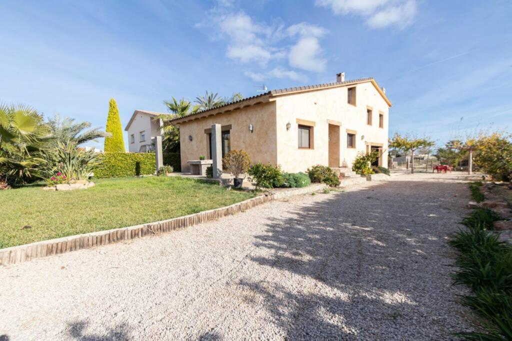 Villa Lo Guaret. La Cava Esterno foto
